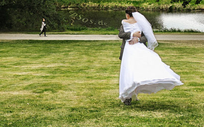 5 Great Charities to Donate Your Used Wedding Dress