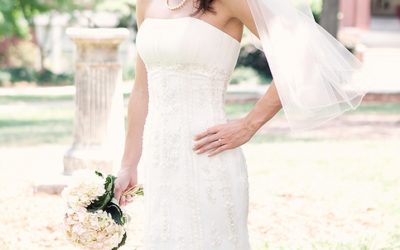 What To Do With Your Wedding Dress Before Your Honeymoon