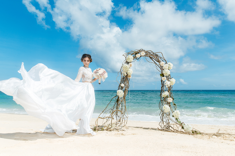 What To Know Before Planning A Beach Wedding